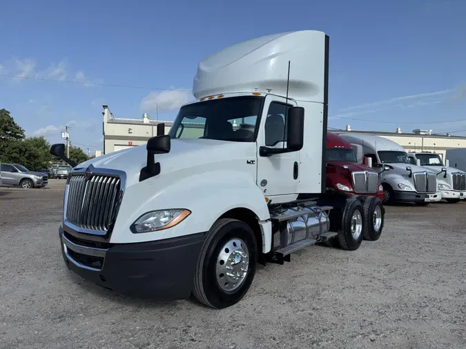 2020 International LT625