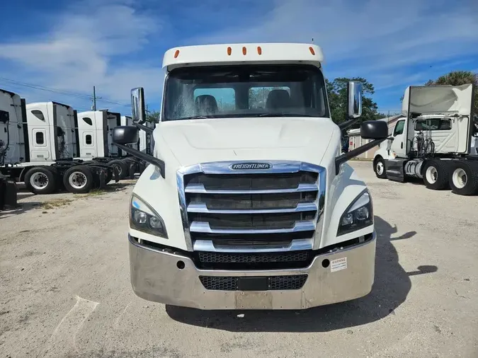 2020 FREIGHTLINER/MERCEDES NEW CASCADIA 1163480be5ad6e0b99792c159de821fd01f