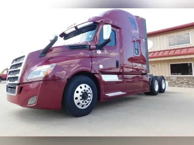 2020 Freightliner New Cascadia 126