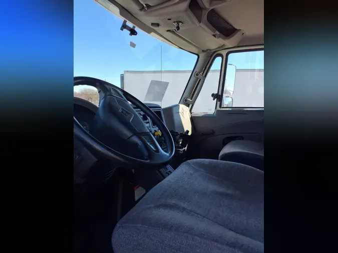 2019 NAVISTAR INTERNATIONAL 4300