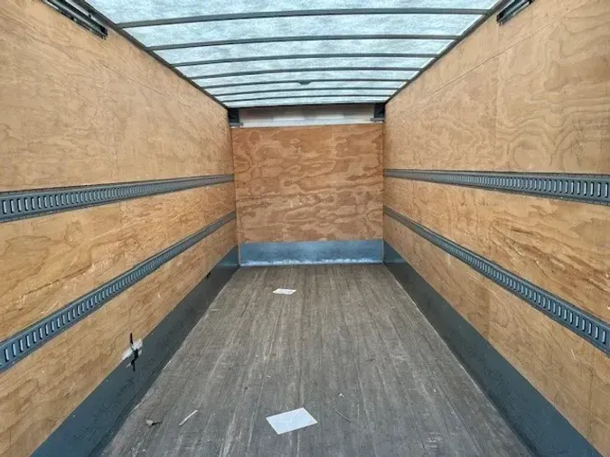 2020 Kenworth T270