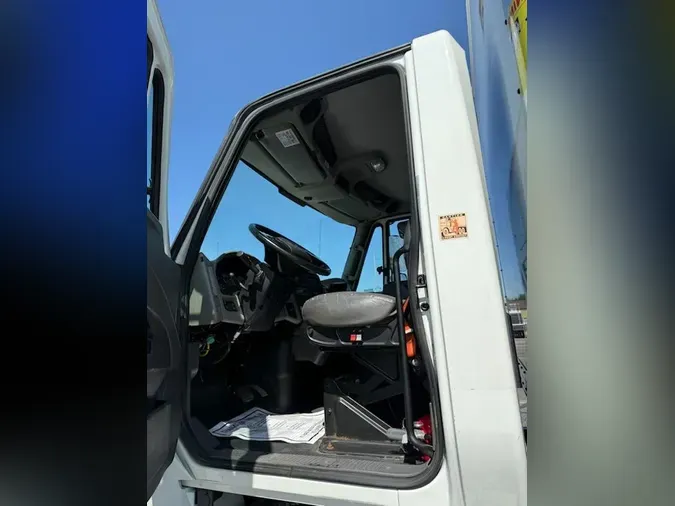2019 International 4300