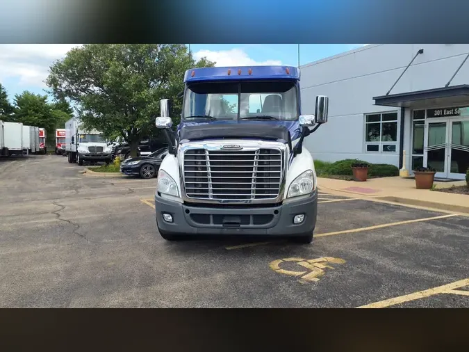 2020 FREIGHTLINER/MERCEDES CASCADIA 125