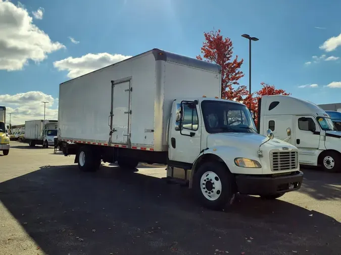 2018 FREIGHTLINER/MERCEDES M2 106