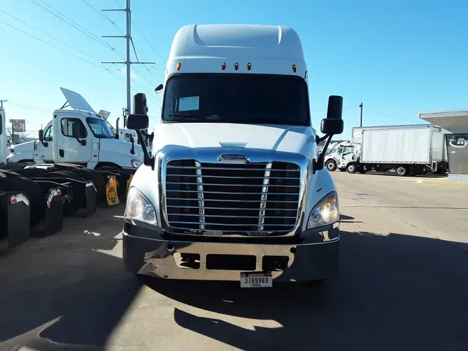 2019 FREIGHTLINER/MERCEDES CASCADIA 125