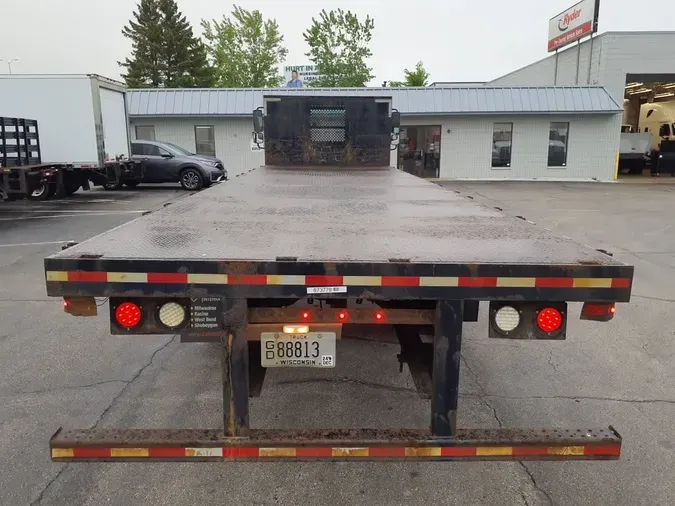 2019 FREIGHTLINER M2 106