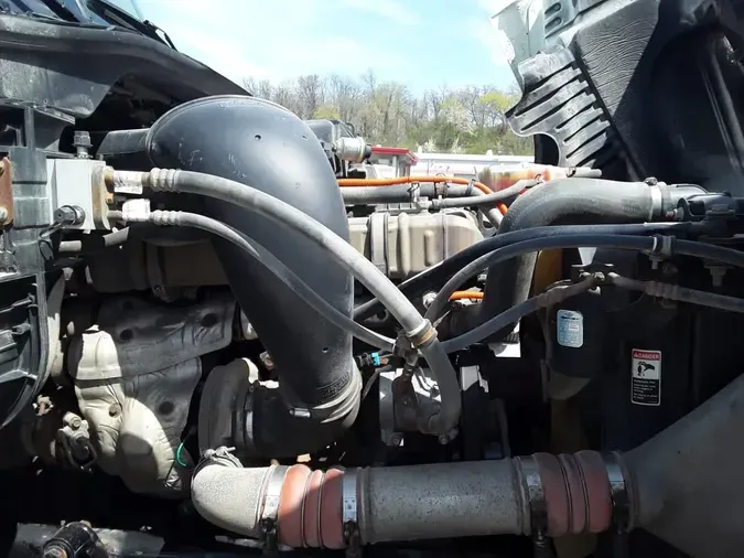 2018 FREIGHTLINER/MERCEDES CASCADIA 125