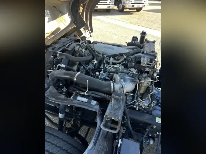 2018 ISUZU NPR