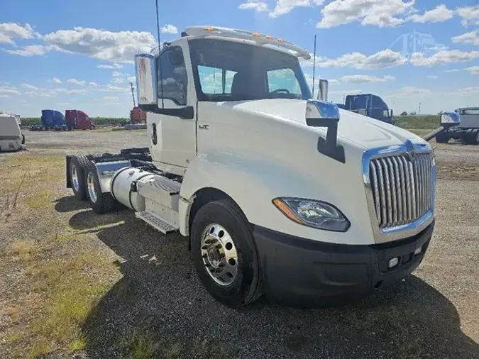 2019 INTERNATIONAL LT