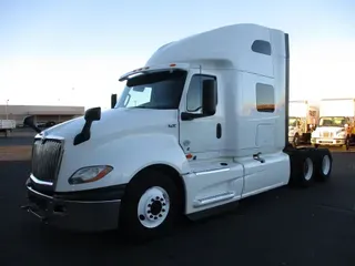 2019 NAVISTAR INTERNATIONAL LT625 SLPR CAB