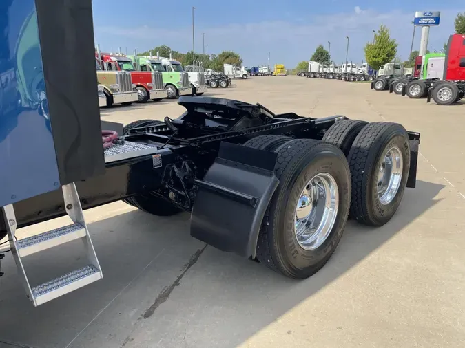 2022 Peterbilt 579
