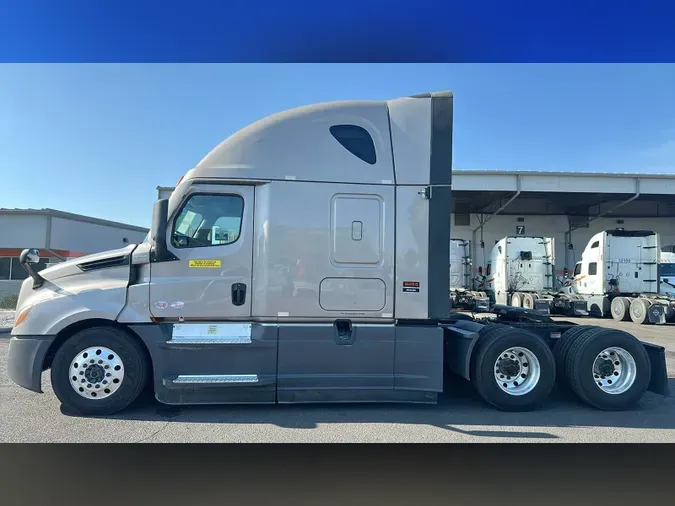 2025 Freightliner Cascadia 12634af0bdd1b901bb5dd1f21b116d157a7