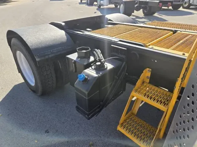 2022 Capacity TJ5000