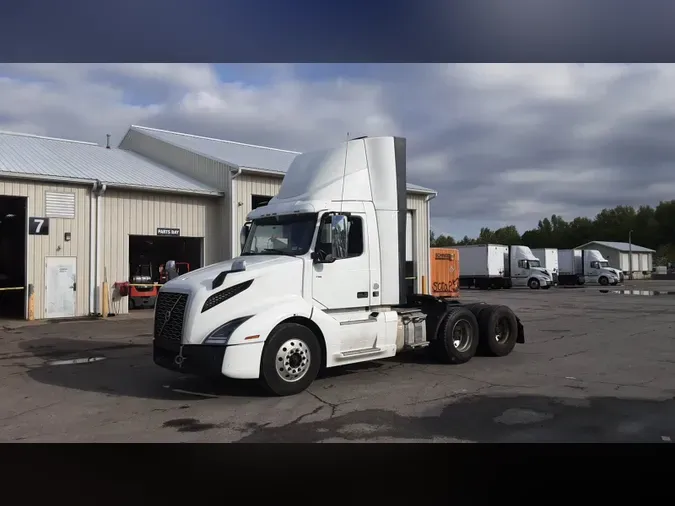 2019 Volvo VNL300