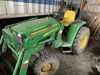 2015 John Deere 3038E