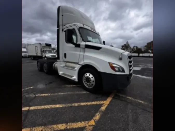 2020 FREIGHTLINER/MERCEDES NEW CASCADIA PX1266434b73addea2b212a1847efa824541088