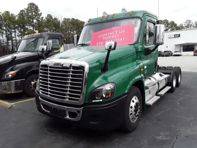2019 FREIGHTLINER/MERCEDES CASCADIA 125