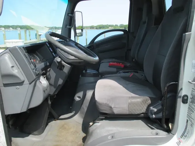 2014 ISUZU NRR