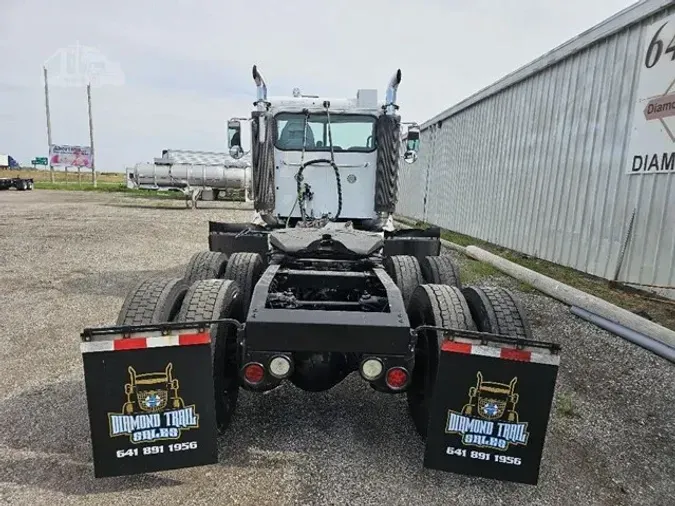 2007 PETERBILT 386