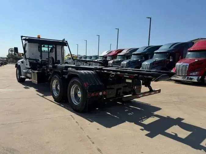 2023 Peterbilt 54834c2ac0a78add76efc18ddfe45499edb