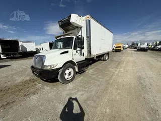 2007 INTERNATIONAL DURASTAR 4300