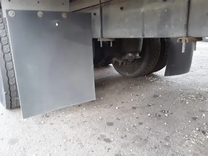 2021 FREIGHTLINER/MERCEDES M2 106