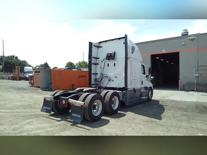2023 Freightliner Cascadia 12634ca190dcfbd8b3b1a756f3c7ac99772