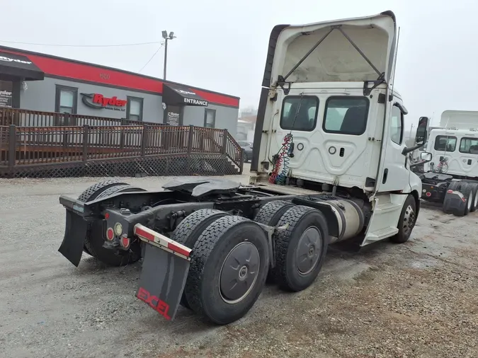 2019 FREIGHTLINER/MERCEDES NEW CASCADIA PX12664