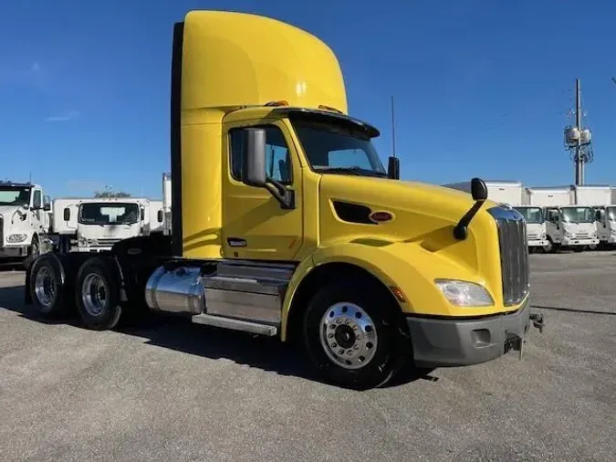 2021 Peterbilt 579