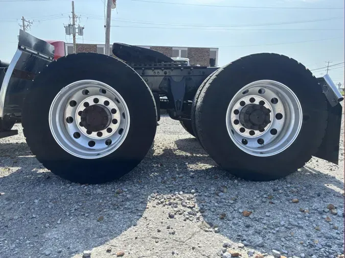 2021 International LT625