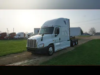 2016 FREIGHTLINER CASCADIA EVOLUTION