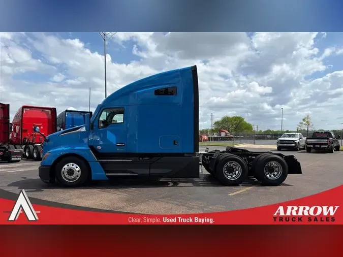 2022 KENWORTH T680
