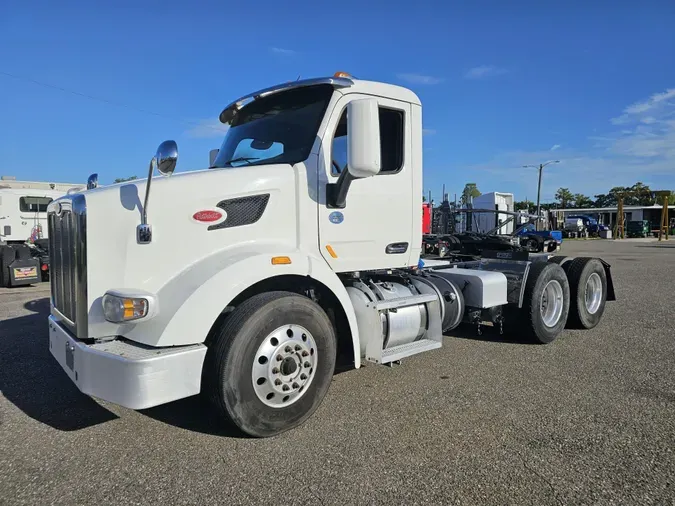 2017 Peterbilt 567