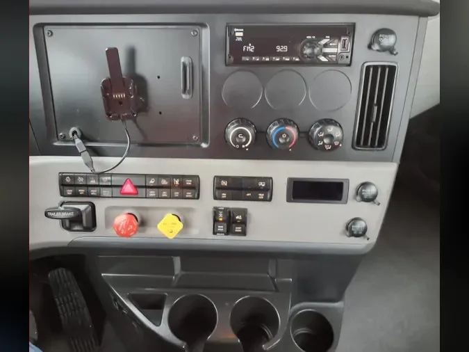 2021 FREIGHTLINER/MERCEDES CASCADIA PX11664ST