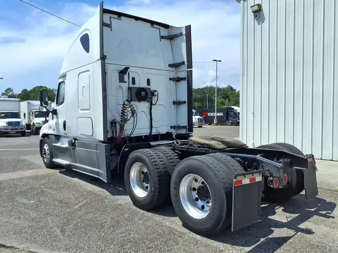 2019 FREIGHTLINER CASCADIA 125