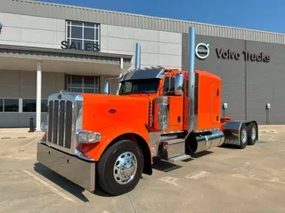 2023 PETERBILT 389