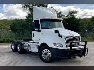 2019 INT LT625 6x4