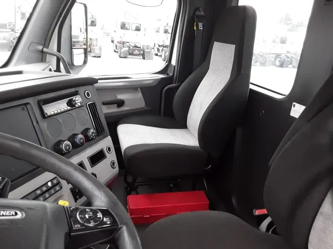 2019 FREIGHTLINER/MERCEDES CASCADIA