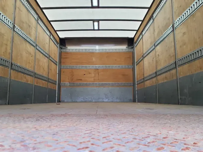 2019 FREIGHTLINER/MERCEDES M2 106