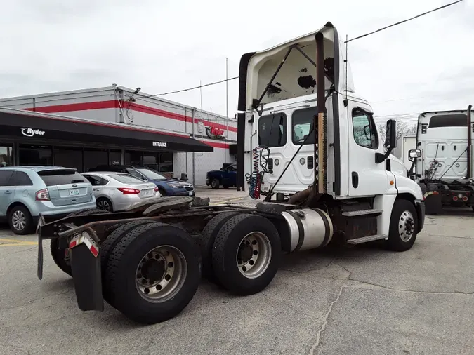 2016 FREIGHTLINER/MERCEDES CASCADIA 125