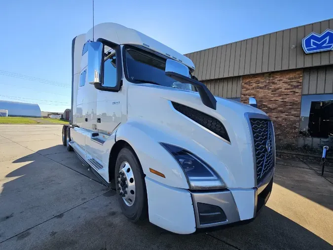 2024 VOLVO VNL64T76034f8af8ca3370433db194d2d6369effd