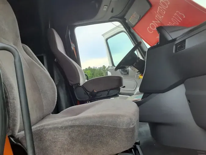 2020 NAVISTAR INTERNATIONAL LT625 SLPR CAB