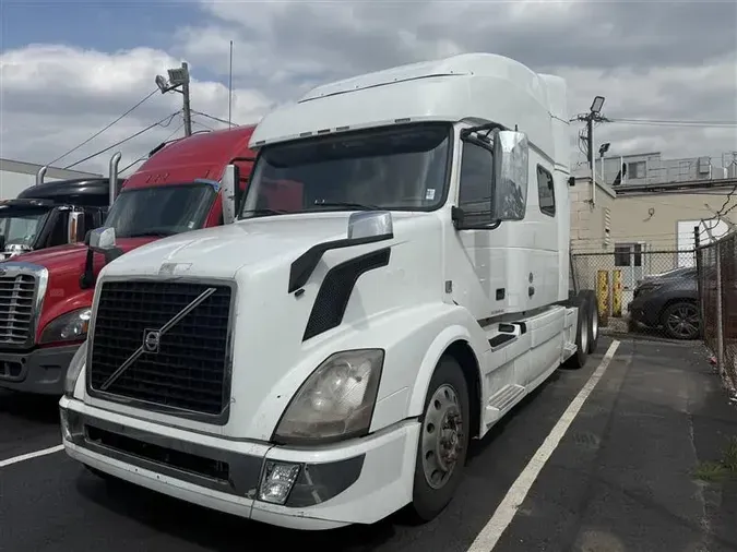 2017 VOLVO VNL73034fde906989eb21e27e7bfb558f5bff8