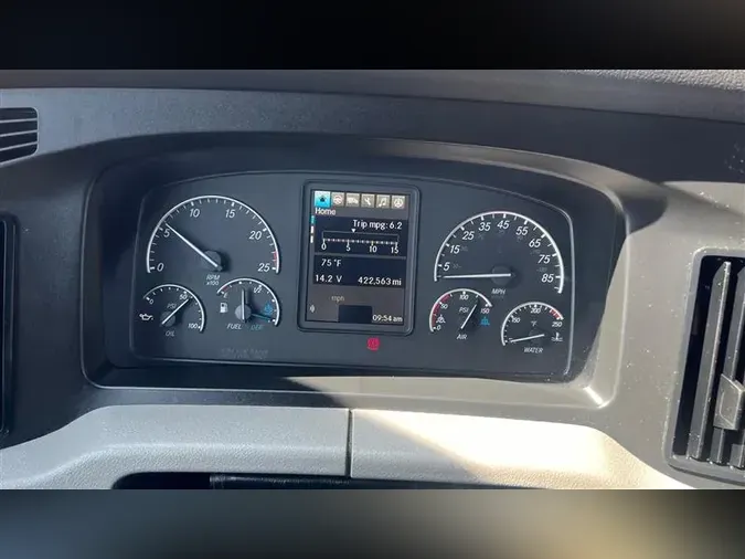 2021 FREIGHTLINER CA126