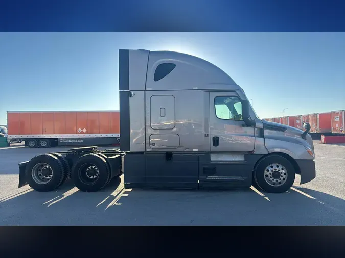 2024 Freightliner Cascadia