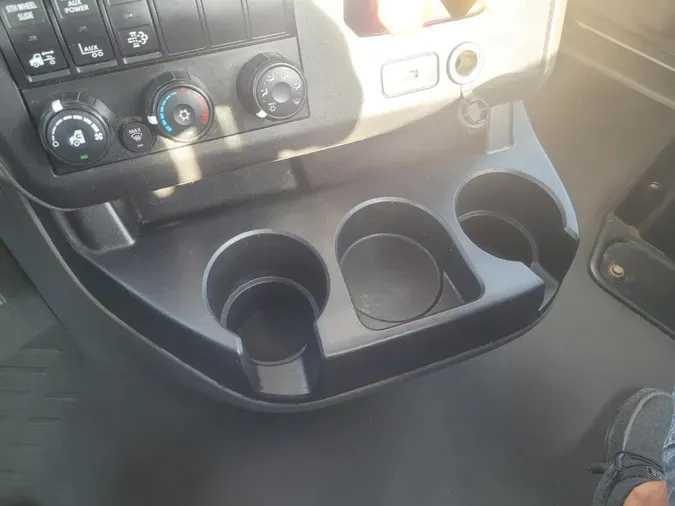 2020 International LT625