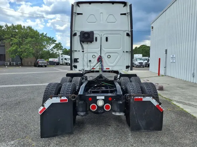 2020 FREIGHTLINER NEW CASCADIA PX12664