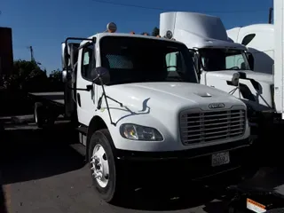 2014 Freightliner M2 106