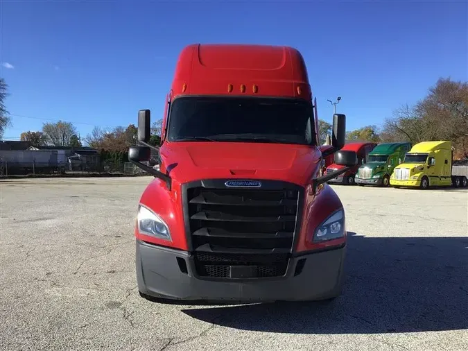 2021 FREIGHTLINER CASCADIA