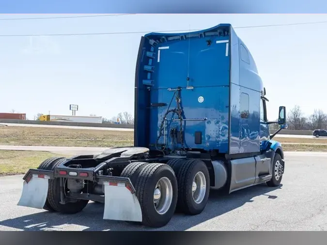 2022 PETERBILT 579